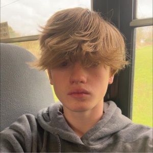 Meet your Posher, Blake